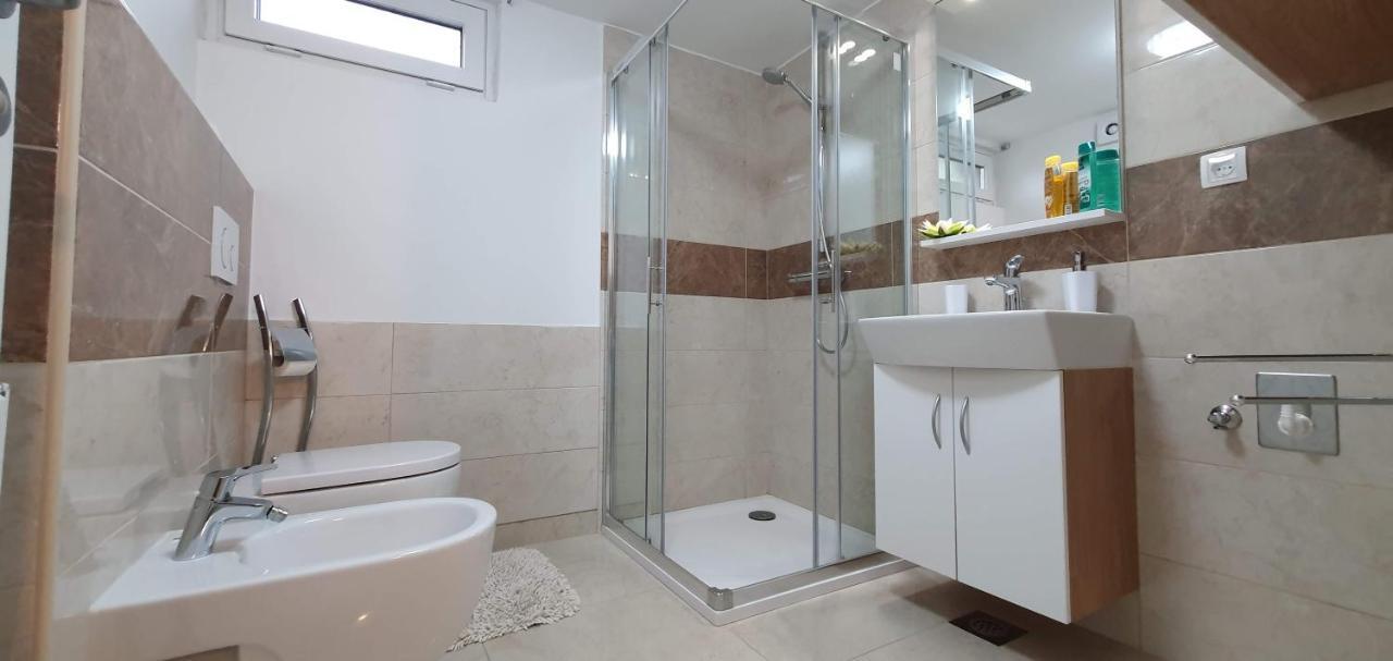 Apartment Alpska Astra ครานสกา โกรา ภายนอก รูปภาพ
