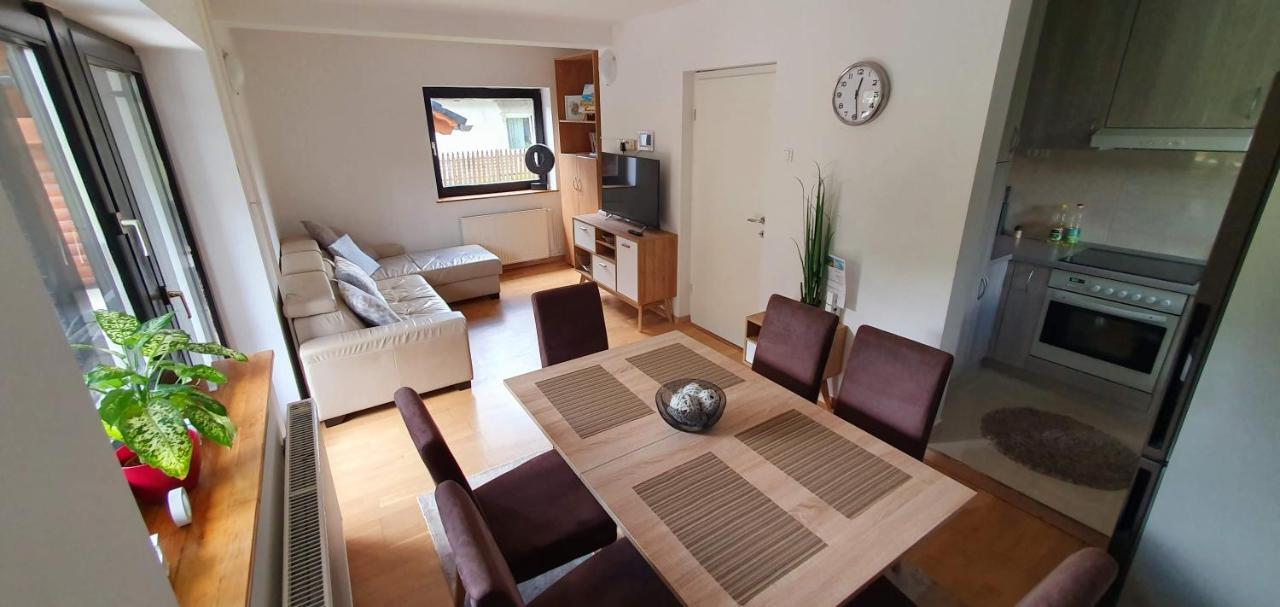 Apartment Alpska Astra ครานสกา โกรา ภายนอก รูปภาพ